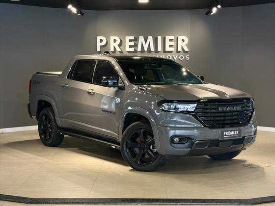 RAM RAMPAGE 2.0 HURRICANE 4 TURBO GASOLINA R/T 4X4 AUTOMÁTICO