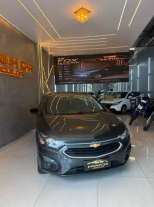 RENAULT-DUSTER-2023