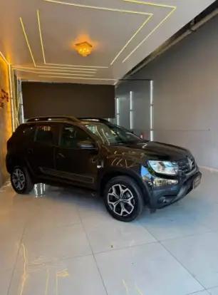 RENAULT-DUSTER-2023