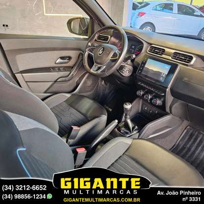 RENAULT-DUSTER-2023