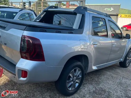 RENAULT-DUSTER OROCH-2022