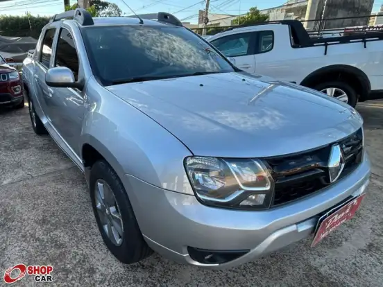 RENAULT-DUSTER OROCH-2022