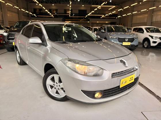 RENAULT FLUENCE 2.0 DYNAMIQUE 16V FLEX 4P AUTOMÁTICO