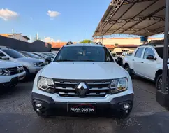 RENAULT OROCH 1.3 TCE FLEX OUTSIDER X-TRONIC RENAULT OROCH 1.3 TCE FLEX OUTSIDER X-TRONIC