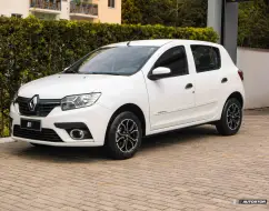 RENAULT SANDERO 1.0 12V SCE FLEX LIFE MANUAL RENAULT SANDERO 1.0 12V SCE FLEX LIFE MANUAL