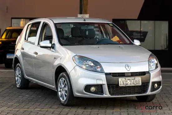 RENAULT-SANDERO-1.0 EXPRESSION 16V FLEX 4P MANUAL RENAULT-SANDERO-2013