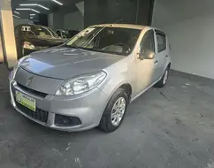 RENAULT SANDERO 1.0 AUTHENTIQUE 16V FLEX 4P MANUAL RENAULT SANDERO 1.0 AUTHENTIQUE 16V FLEX 4P MANUAL