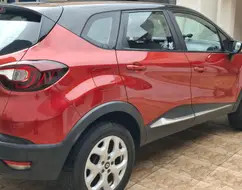 RENAULT CAPTUR 1.6 16V SCE FLEX LIFE X-TRONIC RENAULT CAPTUR 1.6 16V SCE FLEX LIFE X-TRONIC