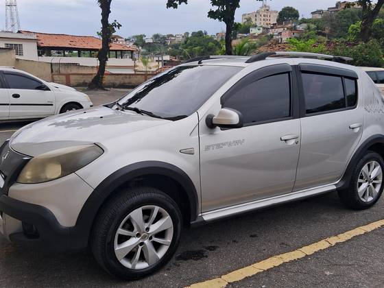 RENAULT SANDERO 1.6 STEPWAY 8V FLEX 4P MANUAL