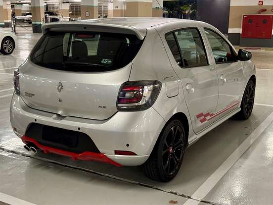 RENAULT-SANDERO-2.0 16V HI-FLEX RS RACING SPIRIT MANUAL RENAULT-SANDERO-2018