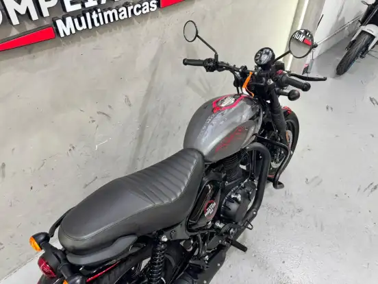 ROYAL ENFIELD-HUNTER 350-2025