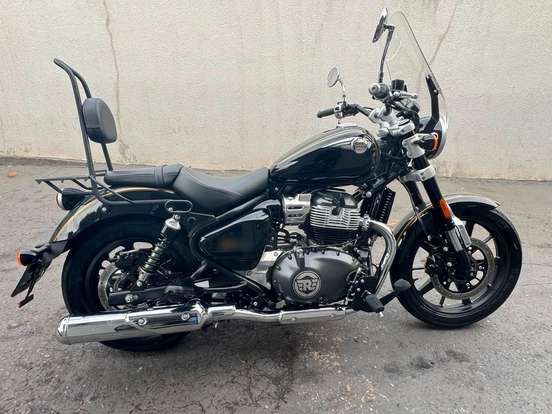 ROYAL ENFIELD-METEOR 650 INTERSTELLAR-2024