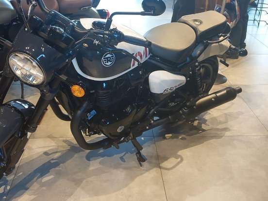 ROYAL ENFIELD-SHOTGUN 650 STENCIL WHITE ROYAL ENFIELD-SHOTGUN 650 STENCIL WHITE-2025