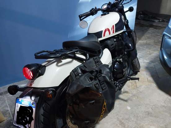 ROYAL ENFIELD-SHOTGUN 650 STENCIL WHITE ROYAL ENFIELD-SHOTGUN 650 STENCIL WHITE-2025