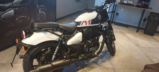 ROYAL ENFIELD-SHOTGUN 650 STENCIL WHITE-2025