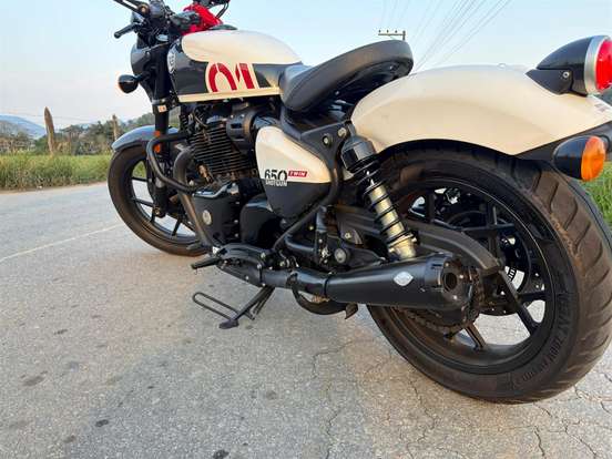 ROYAL ENFIELD-SHOTGUN 650 STENCIL WHITE ROYAL ENFIELD-SHOTGUN 650 STENCIL WHITE-2025
