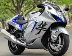 SUZUKI HAYABUSA GSX1300RRQ SUZUKI HAYABUSA GSX1300RRQ