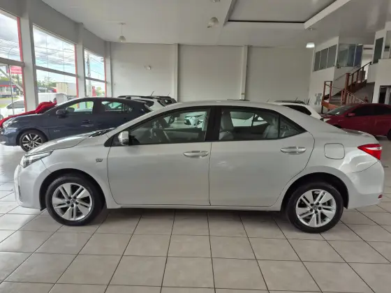 TOYOTA COROLLA 1.8 GLI 16V FLEX 4P AUTOMÁTICO