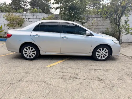 TOYOTA-COROLLA-2009