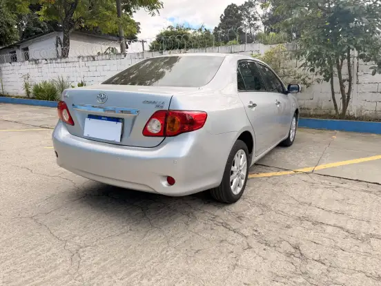 TOYOTA-COROLLA-2009