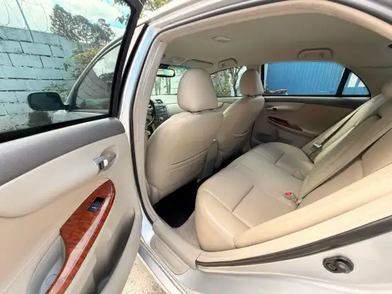 TOYOTA-COROLLA-2009