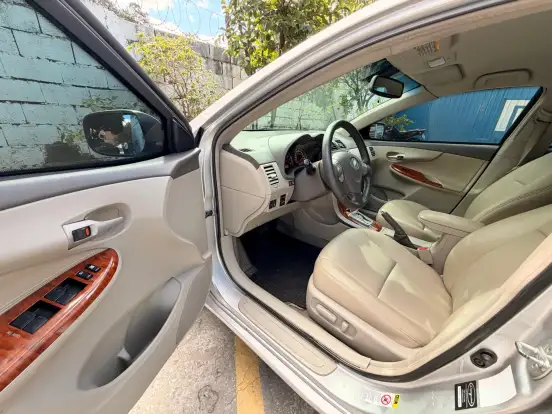 TOYOTA-COROLLA-2009