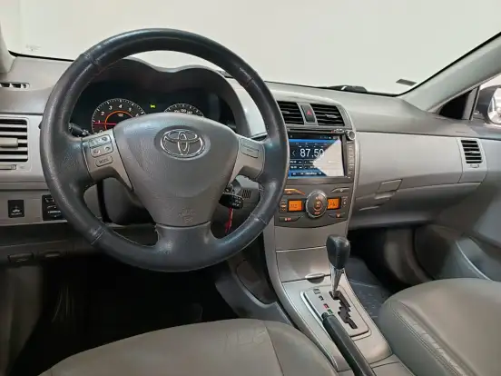 TOYOTA-COROLLA-2009