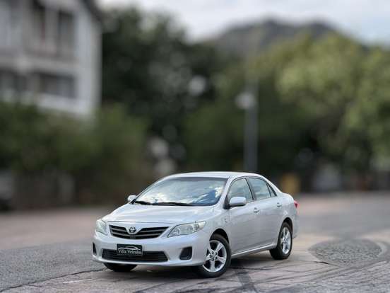 TOYOTA-COROLLA-1.8 GLI 16V FLEX 4P AUTOMÁTICO TOYOTA-COROLLA-2013