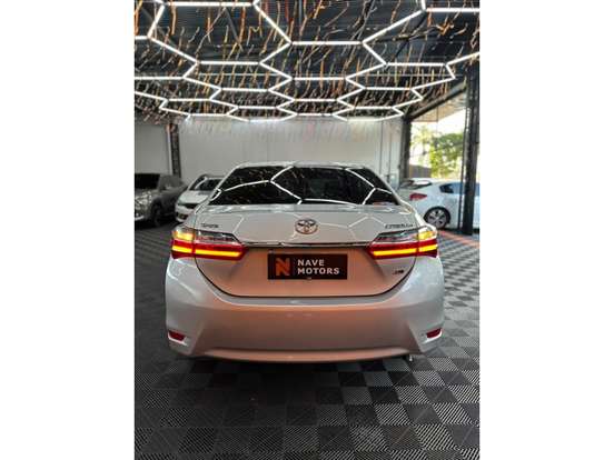 TOYOTA-COROLLA-2018