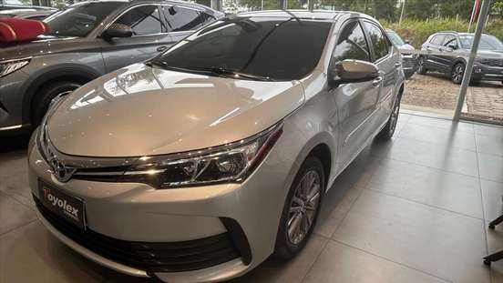 TOYOTA-COROLLA-2018