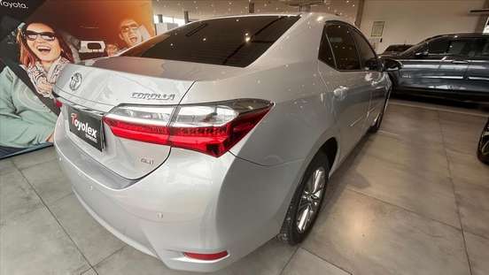 TOYOTA-COROLLA-2018