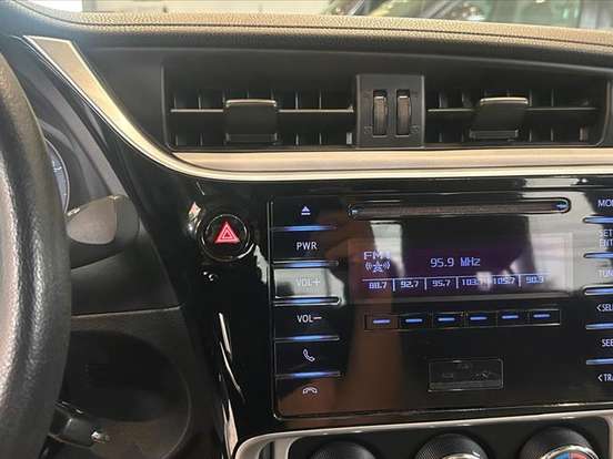 TOYOTA-COROLLA-1.8 GLI UPPER 16V FLEX 4P AUTOMÁTICO TOYOTA-COROLLA-2018