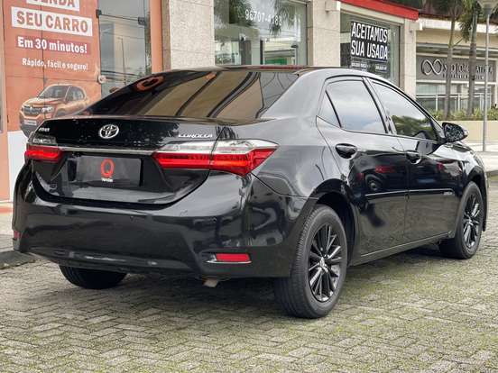 TOYOTA-COROLLA-2017