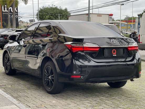 TOYOTA-COROLLA-2017
