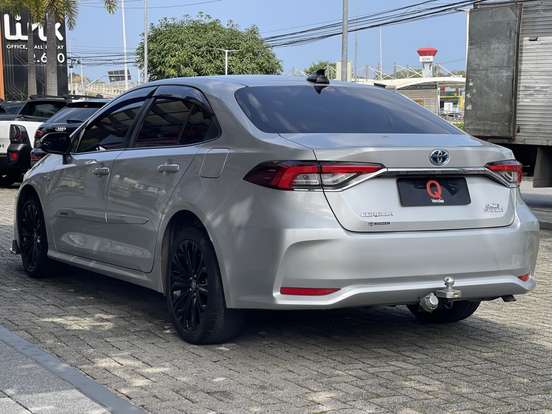 TOYOTA-COROLLA-2021