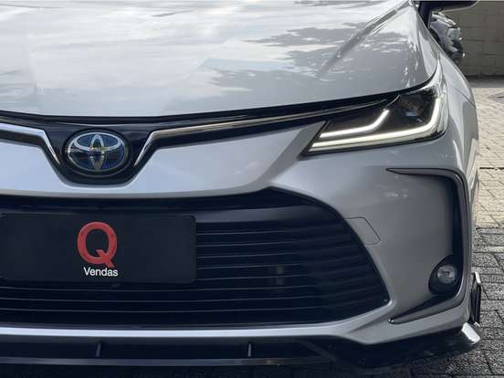 TOYOTA-COROLLA-2021