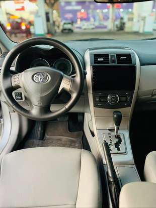TOYOTA-COROLLA-2009