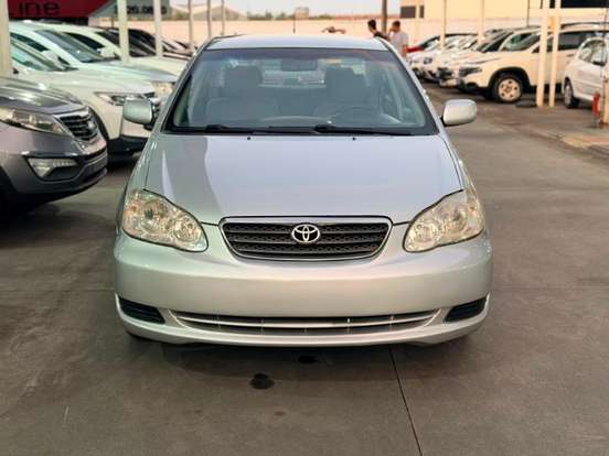 TOYOTA-COROLLA-2005