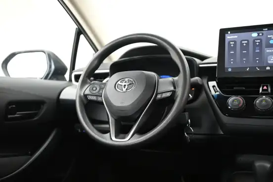 TOYOTA-COROLLA-2025