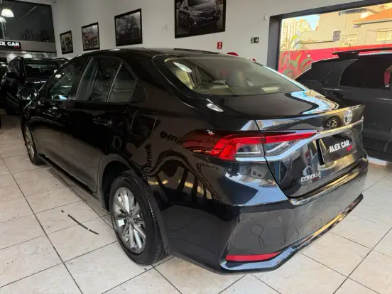 TOYOTA-COROLLA-2023