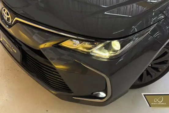 TOYOTA-COROLLA-2021