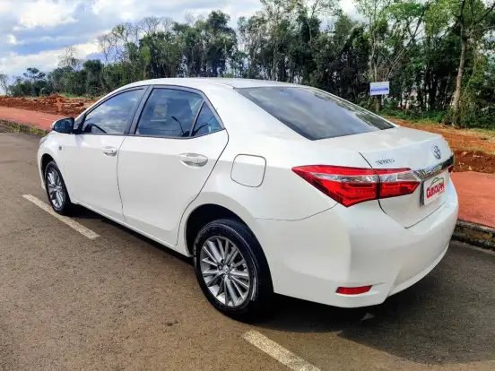 TOYOTA-COROLLA-2016