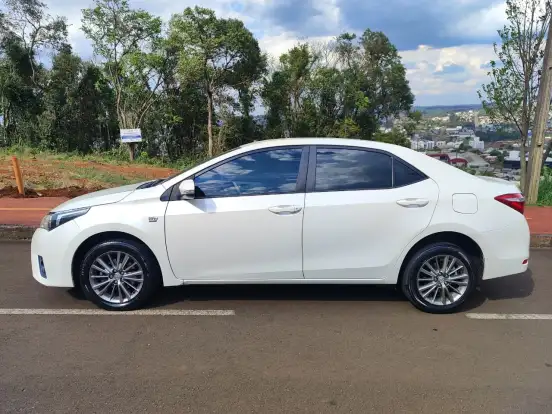 TOYOTA-COROLLA-2016