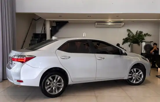 TOYOTA-COROLLA-2019