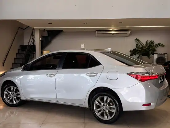 TOYOTA-COROLLA-2.0 XEI 16V FLEX 4P AUTOMÁTICO TOYOTA-COROLLA-2019