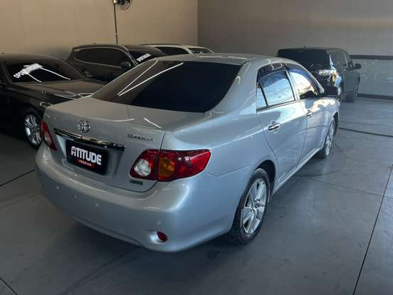 TOYOTA-COROLLA-2.0 ALTIS 16V FLEX 4P AUTOMÁTICO TOYOTA-COROLLA-2010