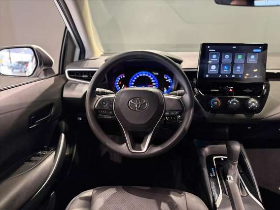 TOYOTA-COROLLA-2025