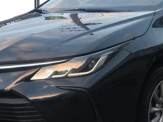 TOYOTA-COROLLA-2025