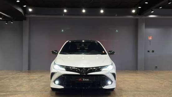TOYOTA-COROLLA-2021