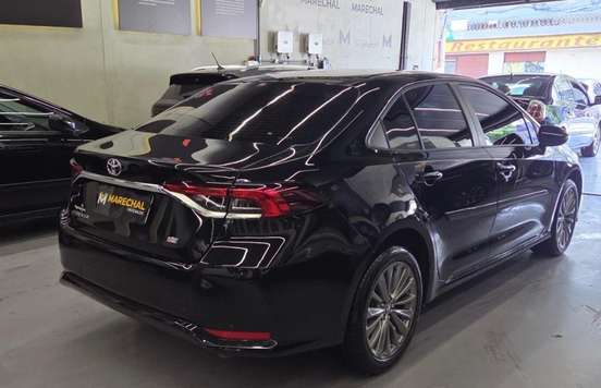 TOYOTA-COROLLA-2024